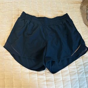 Lululemon Hotty Hot HR 4 in